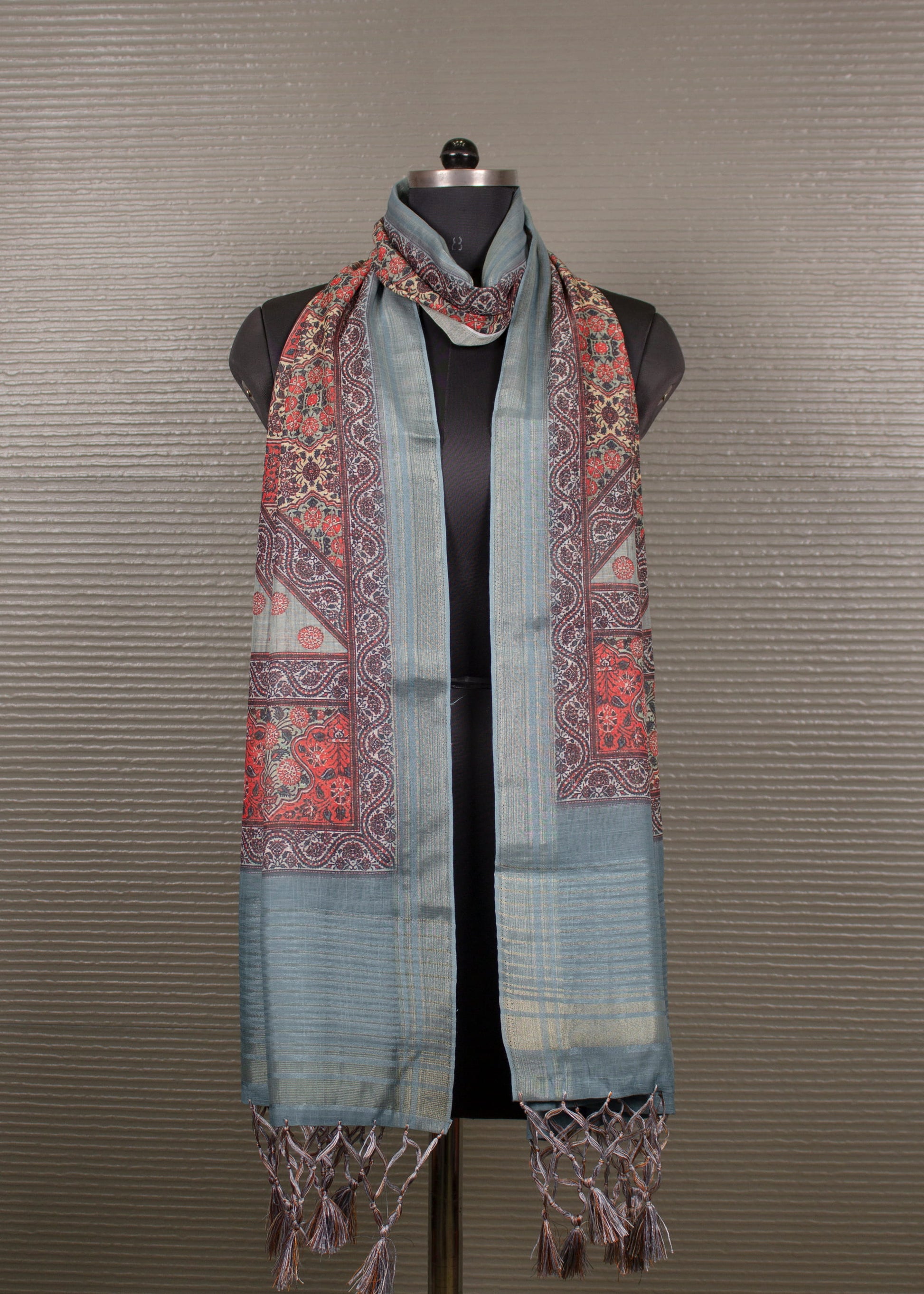 Ajrakh Digital Printed Multicolor Hard Linen Dupatta Featuring Zari Woven Border and Stylish Tassels - Hard Linen 2112 Multicolor Modeling 1