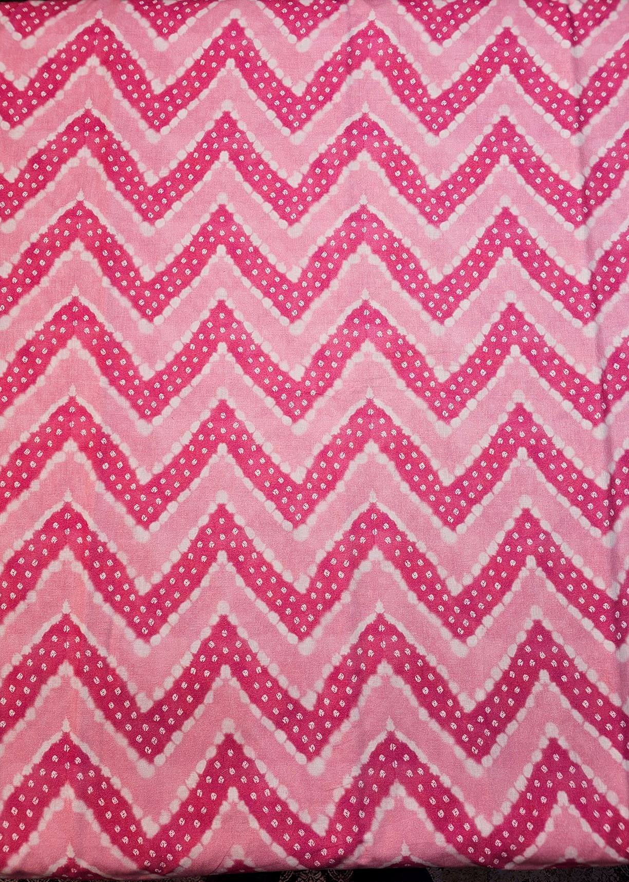 Baby Pink Zig Zag Digital Printed Pure Cotton Linen Fabric - Pure Cotton Linen  D.No. 3201 Baby Pink Zoom Image