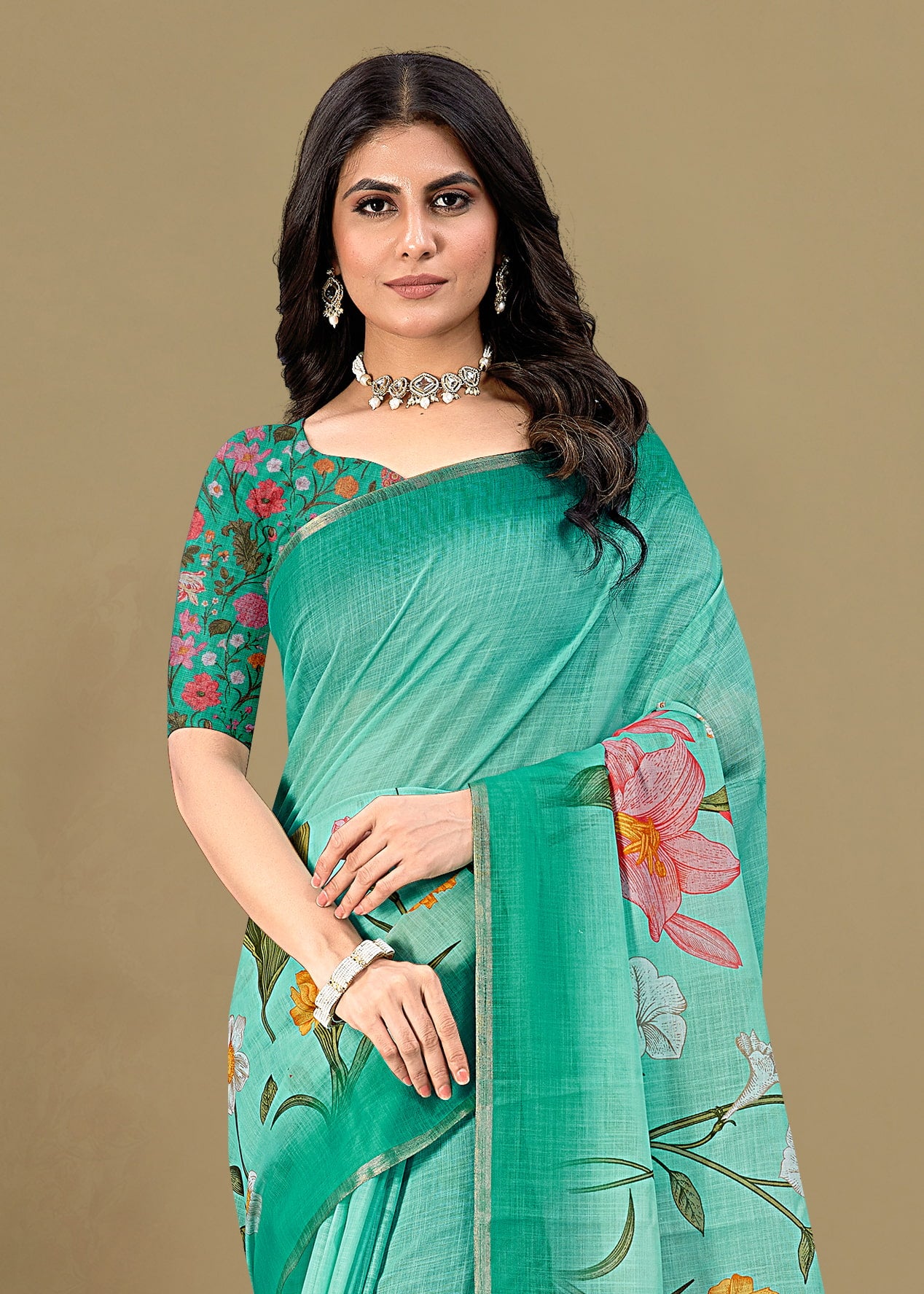 Jungle Green Linen Silk Saree Adorned with Floral Patterns and Zari Border - Tapi Prints 51006 Jungle Green Third Image