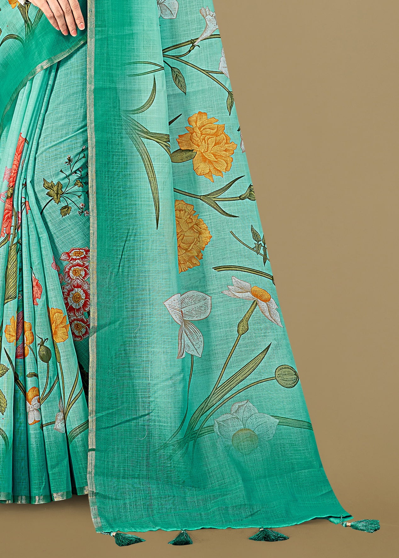 Jungle Green Linen Silk Saree Adorned with Floral Patterns and Zari Border - Tapi Prints 51006 Jungle Green Pallu Image